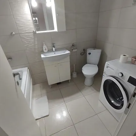 Garsoniere Fundeni - Langa Spital Bukareszt