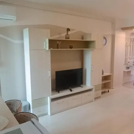 Garsoniere Fundeni - Langa Spital Apartament *