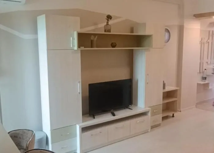 Garsoniere Fundeni - Langa Spital Apartament *